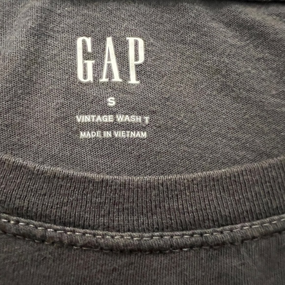 Women’s Short Sleeve Dark Gray Tee | Small Relaxed fit. - Picture 2 of 2